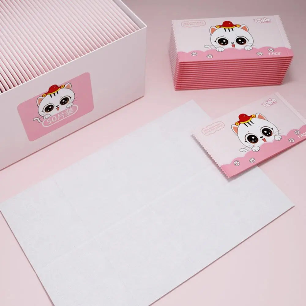 50Pcs Baby Wet Wipes Fashion Disinfection Hand Cleaning Moist Paper Non Woven Fabric Tissue Portable Wet Wipe Pouch